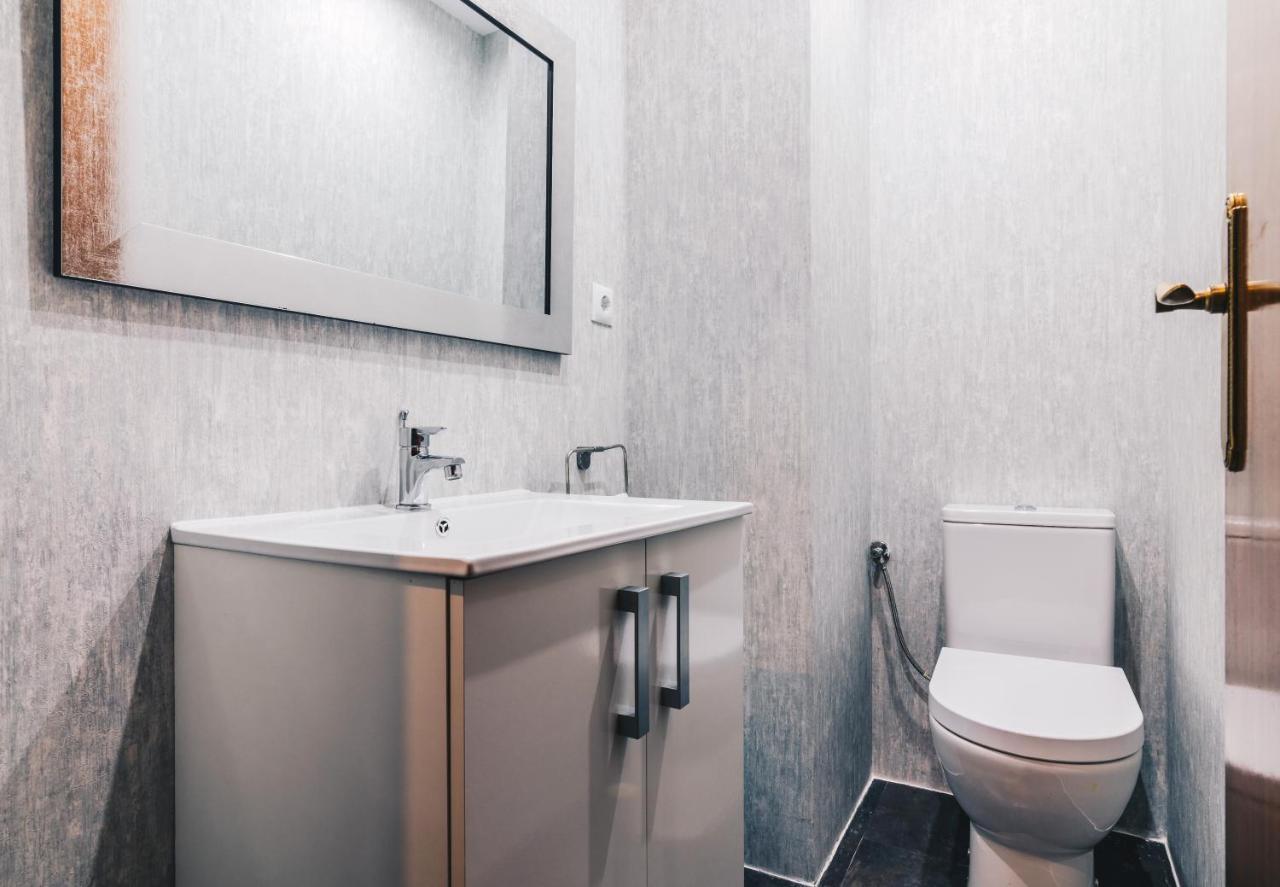 Ibaibe Apartment By People Rentals Bilbao Bagian luar foto
